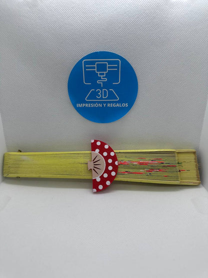 Accesorio cuelga abanicos en impresión 3D con diseño de lunares multicolor, ideal para ferias andaluzas, romerías y fiestas populares en España.