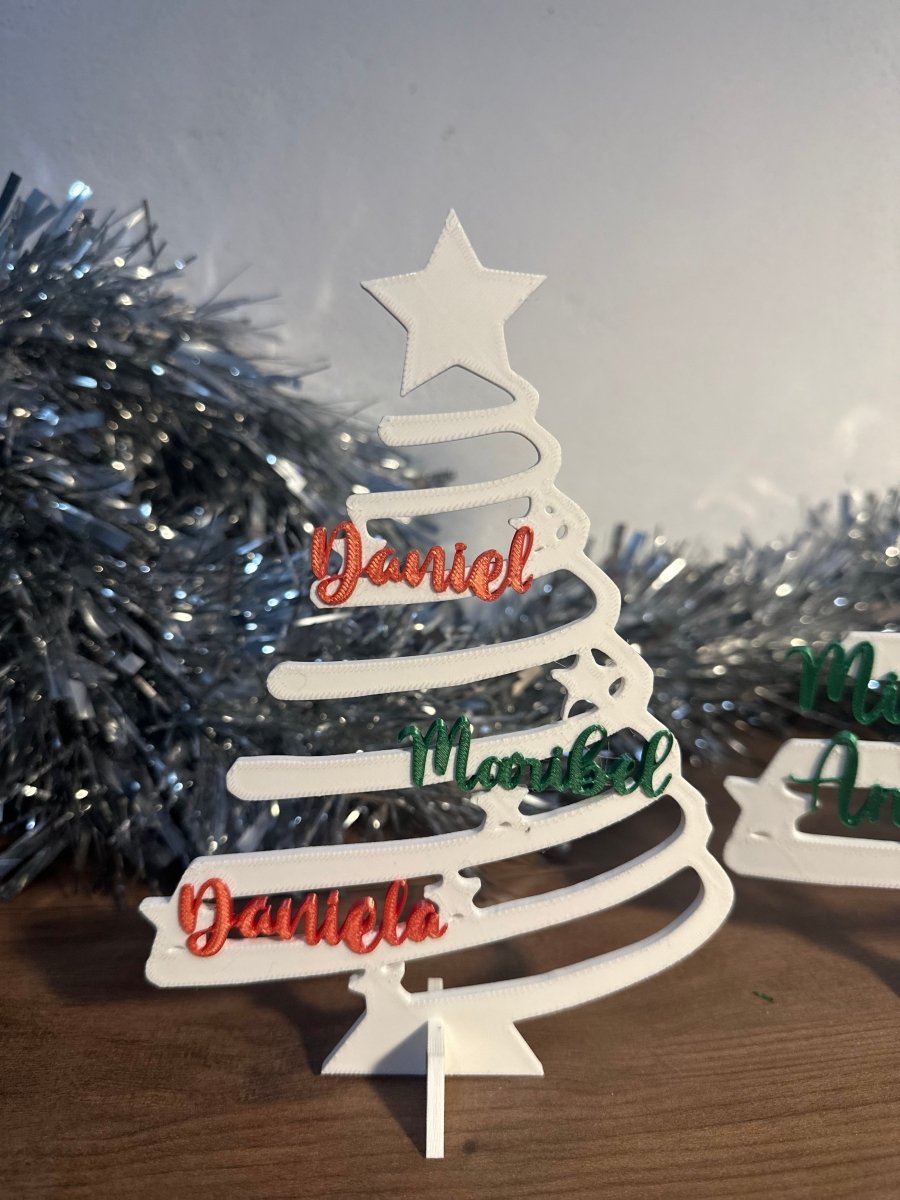 Árbol de Navidad Familiar Personalizado en 3D - Impresión y Regalos 3D
