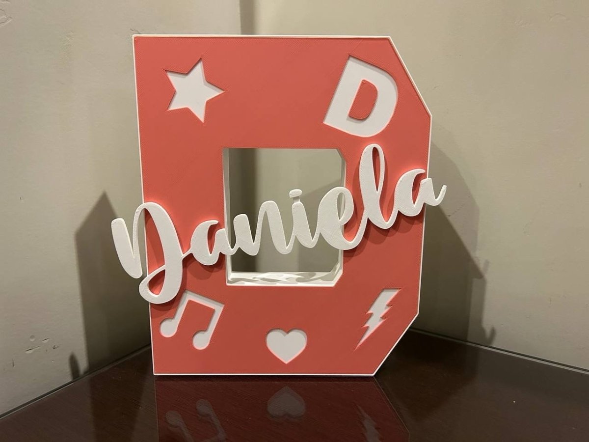 LAMPARA INICIAL Y NOMBRE - Impresión y Regalos 3D