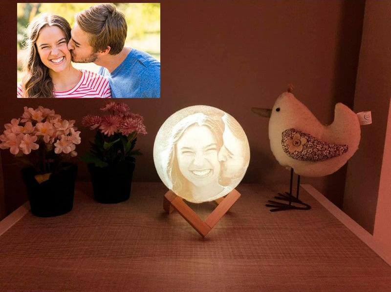 Lámpara Luna 3D Personalizada con Foto Grabada | 16 Colores LED | Regalo Único - Impresión y Regalos 3D