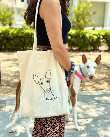Totebag personalizada con el bordado lineal de tu mascota y nombre